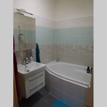Apartman 3+kk Moderni Byt Blizko Centra S Terasou *